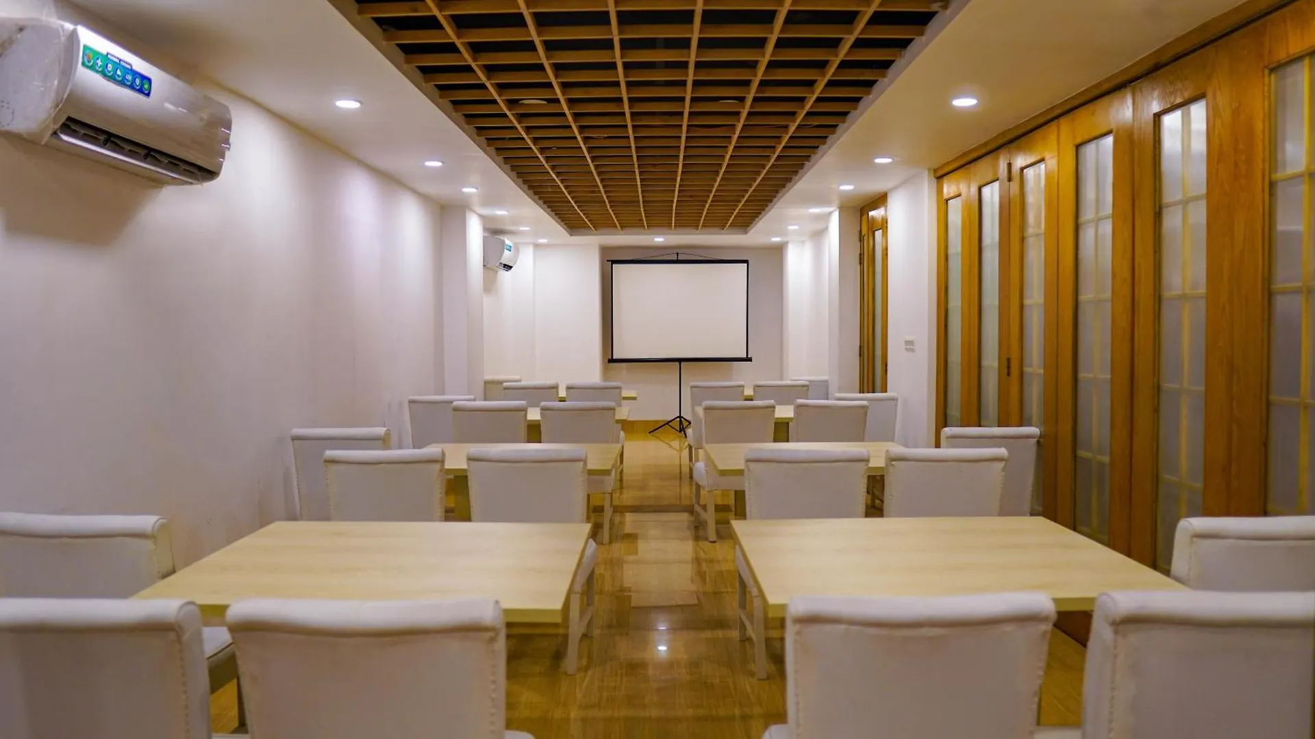 Grand Vistana Hotel Dhaka