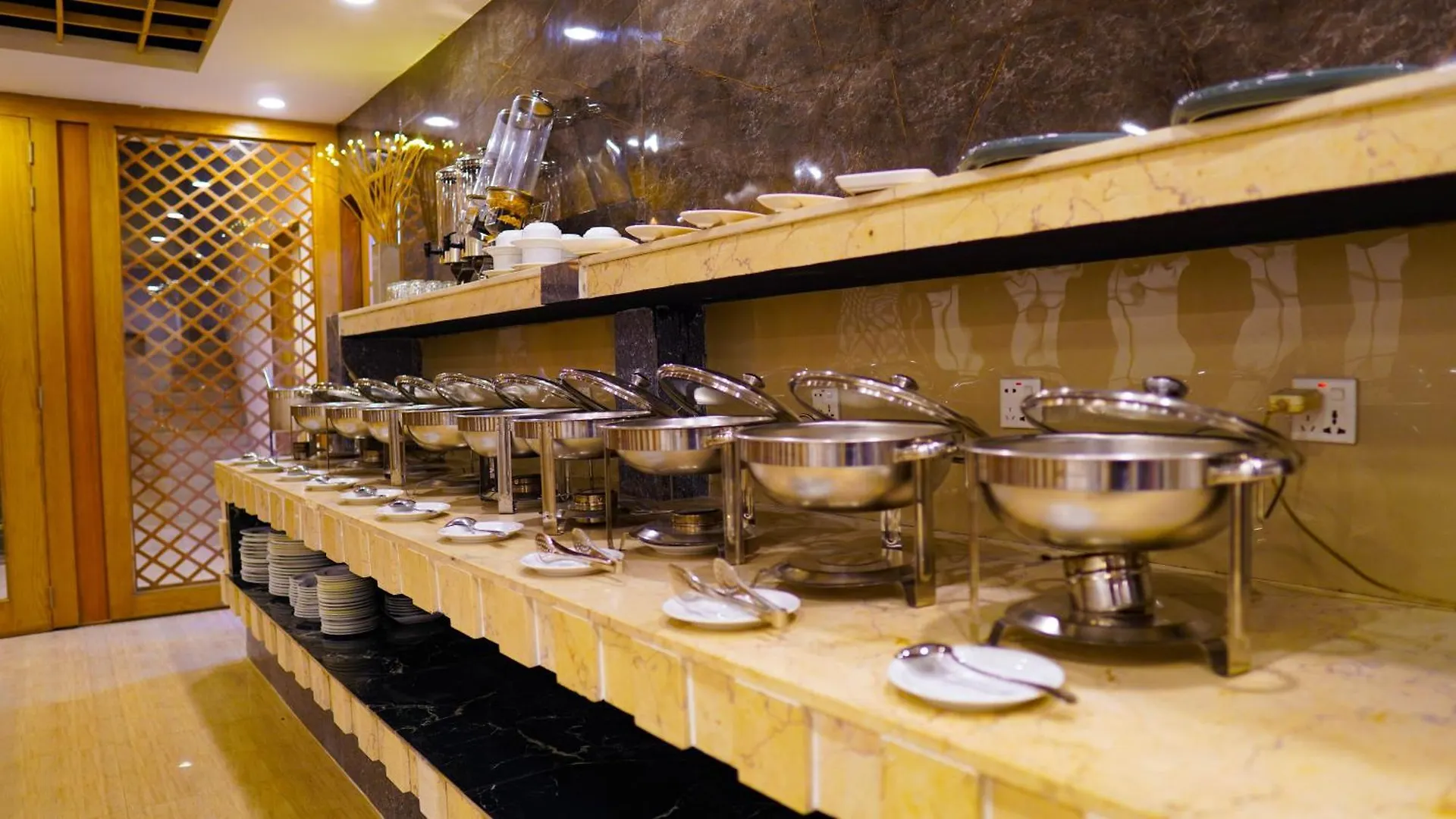 Grand Vistana Hotel Dhaka