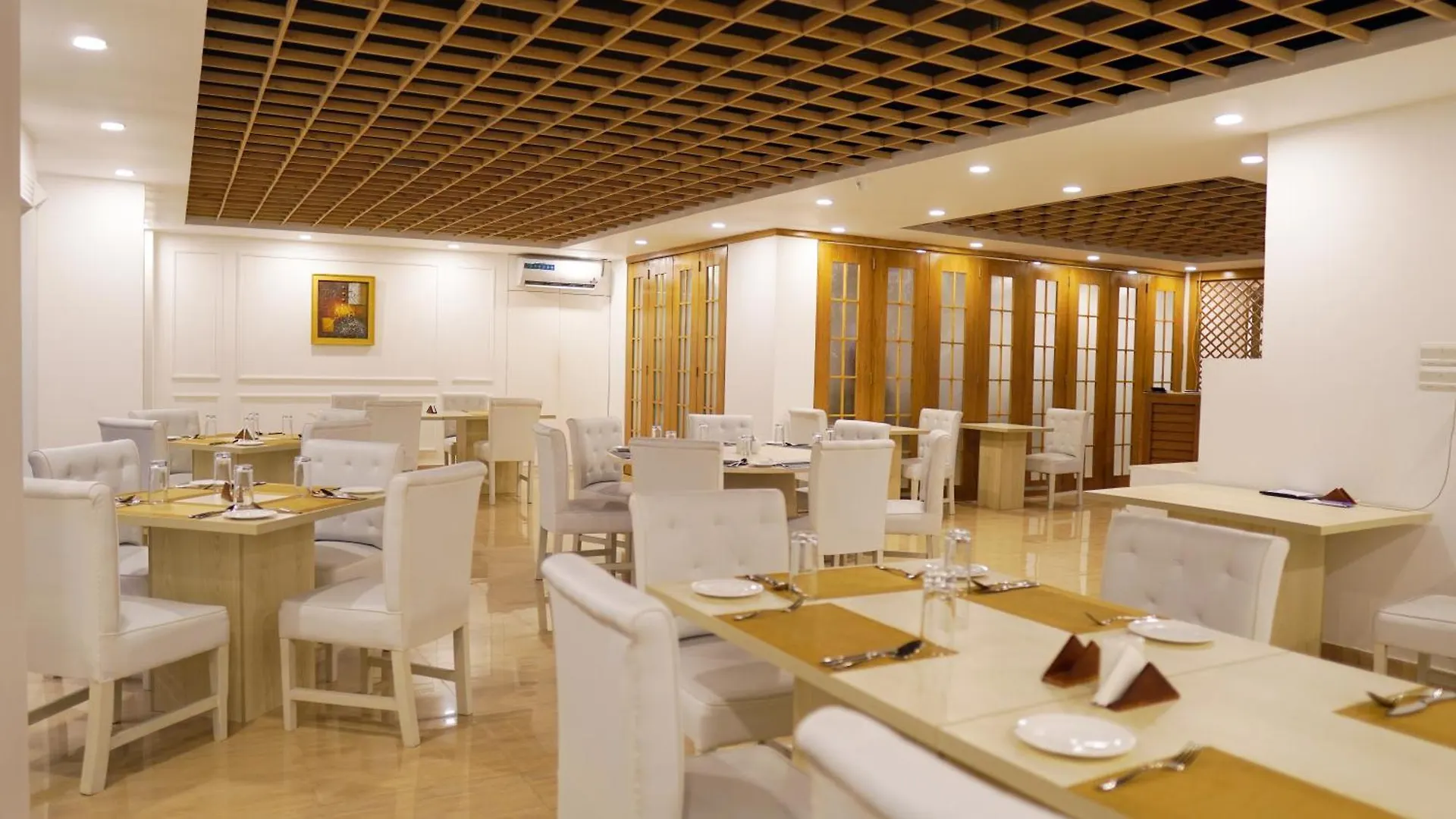 Grand Vistana Hotel Daca
